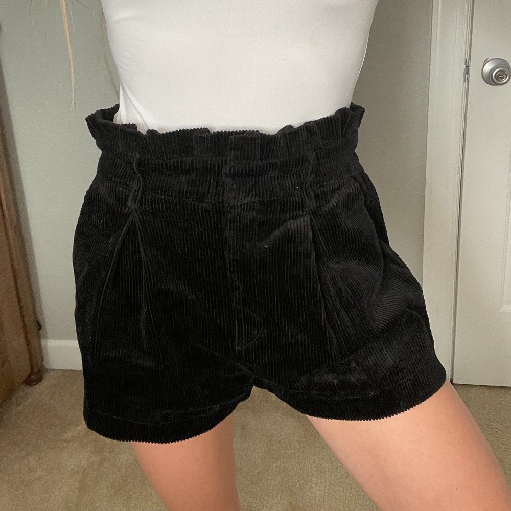 New Forever 21 black corduroy XS high-waisted shorts